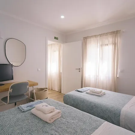 101 - Hut Spot Berlengas * بينيش